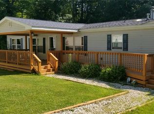 17144 Lynn Rd, Saegertown, PA 16433