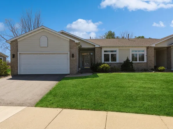 832 Monet Ct, Mendota Heights, MN 55120