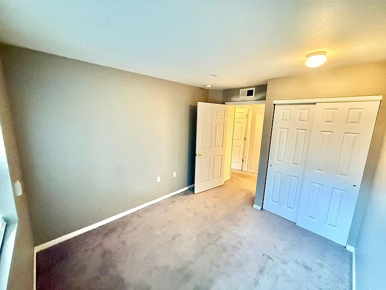 4545 Wheaton Dr #E180 — Photo 13