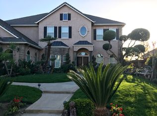 10631 N Medinah Cir, Fresno, CA