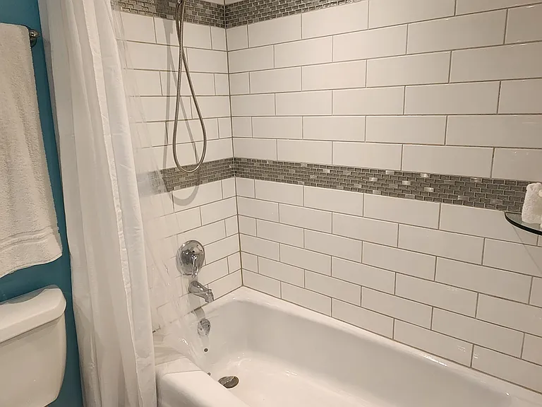 7150 N Tamiami Trl #320 — Photo 10
