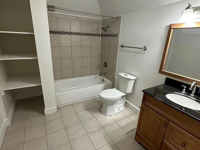 2606 Madison Rd #2 — Photo 18