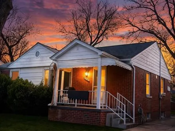 3295 Curry Ave, Windsor, ON N9E 2T4