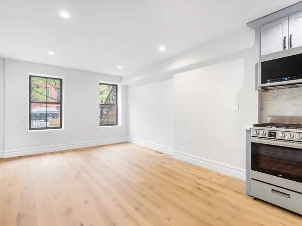 612 Hancock Street image 1 of 5