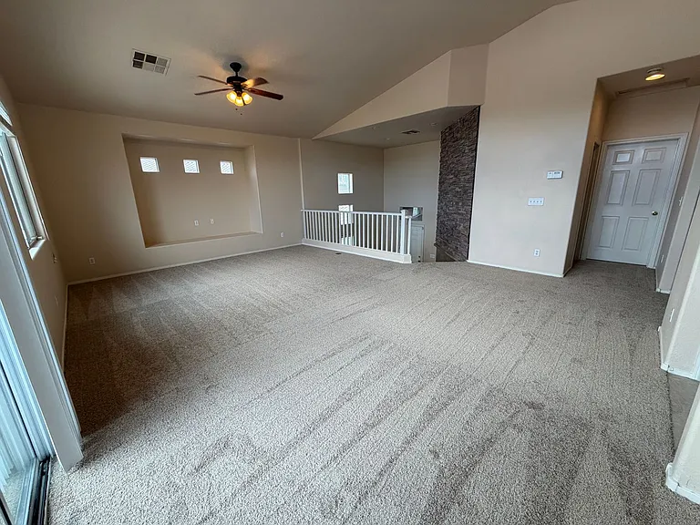 6420 Casamar St — Photo 8
