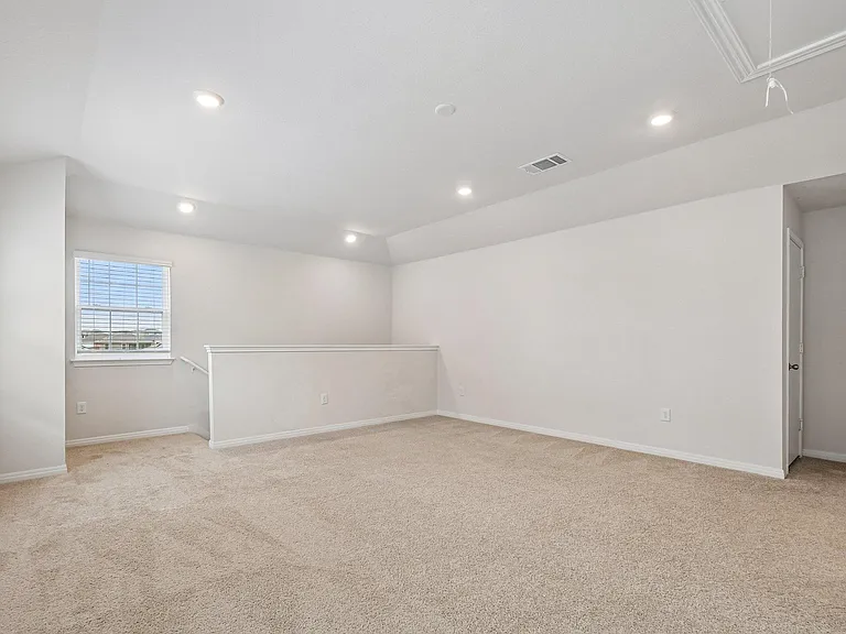 405 Mais Dr — Photo 13