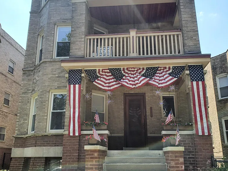 1303 W Carmen Ave #2 — Photo 1