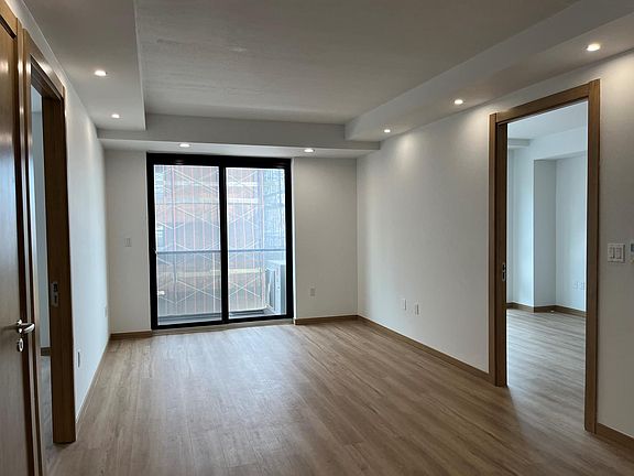 5th image of 131-11 Fowler Ave #6C