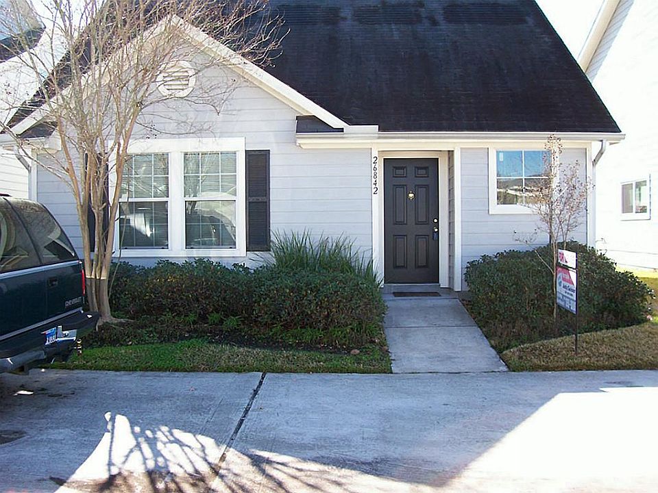 1st image of 26842 Wellington Ct