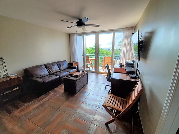 5th image of 3635 Seaside Dr APT 402