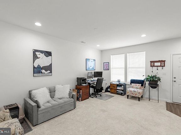 5th image of 3135 Eton Pl