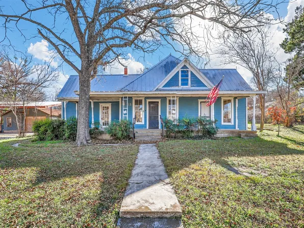 713 W Water St, Weatherford, TX 76086