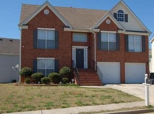 6543 Walker Estates Dr, Riverdale, GA 30296