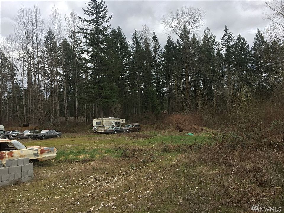 2nd image of 4618 252nd St E