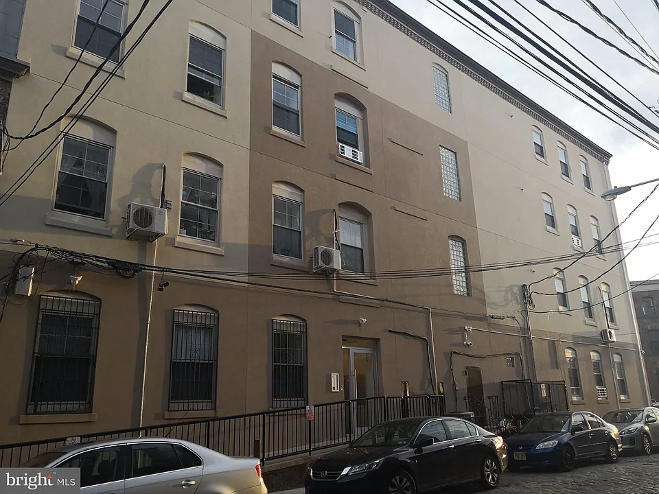 1020 Hamilton St #5