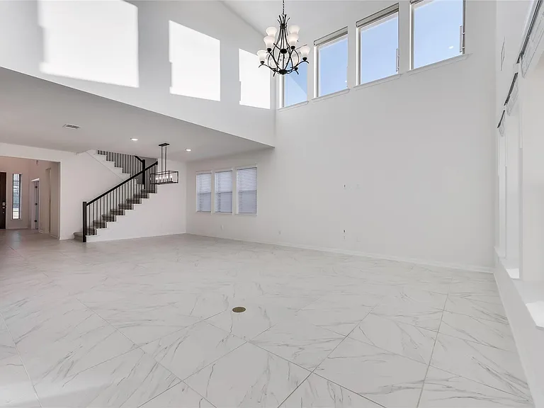 4621 Modena Bay Bnd — Photo 9