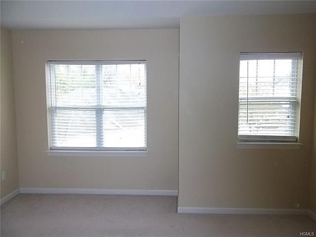 2nd image of 422 Highridge Ct