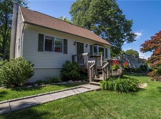 7 Nancy Mae Ave, Prospect, CT 06712