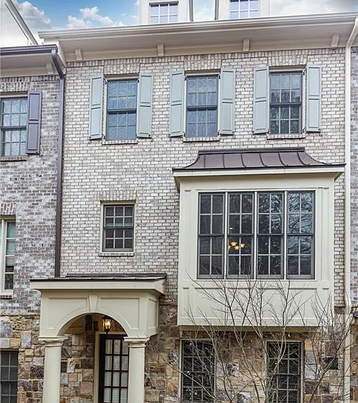 3664 Brookhaven Manor Xing NE — Photo 3
