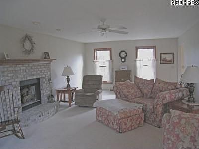 4th image of 3230 Foxwood Dr