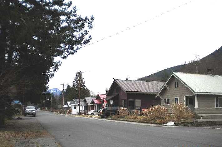 2nd image of 137 NE Old Cascade Hwy