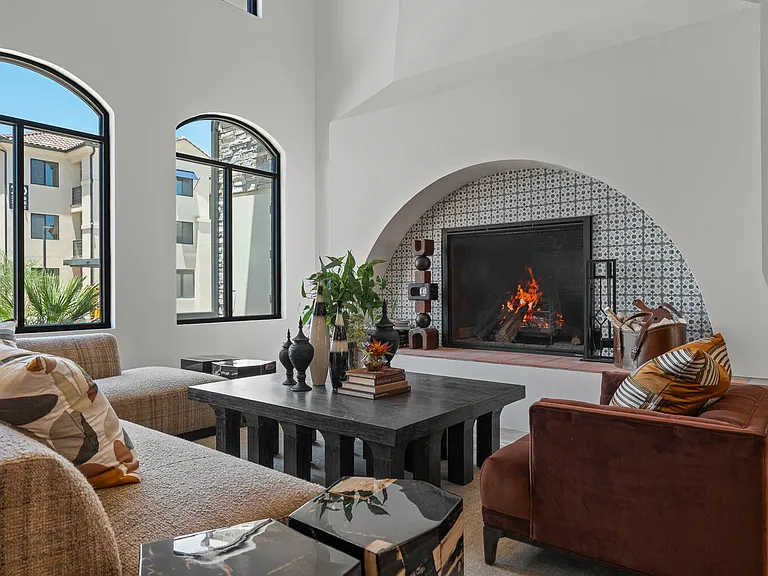 Solara Vista — Photo 29
