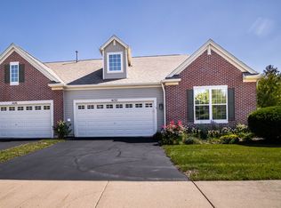 1632 Delray Dr, Aurora, IL 60504