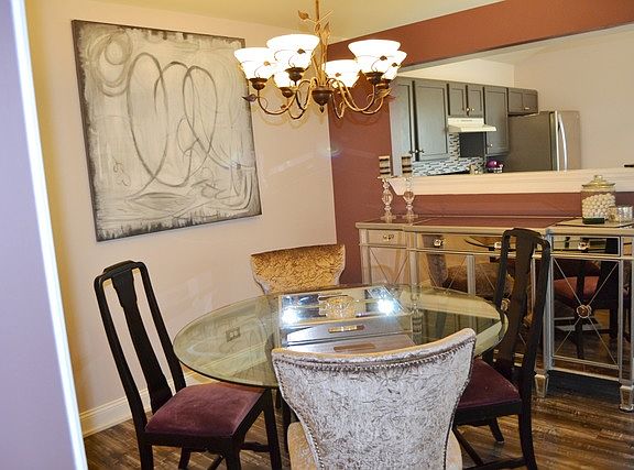 4th image of 414 Hidden Creek Ln
