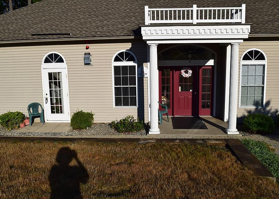 1st image of 51 Lantern Ln #B
