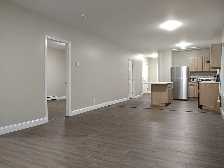 49 Westminster Ave #1 — Photo 45