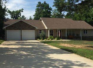 559 Radcliff Ln, Poplar Bluff, MO 63901