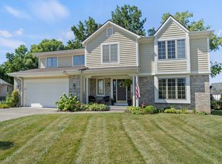 324 Glen Cove Pl, Fort Wayne, IN 46804