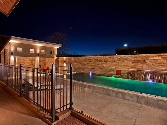 4th image of 1401 S Flores St APT 207