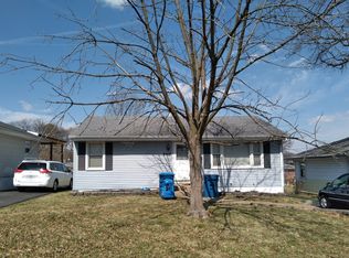 9415 Echo Ln, Saint Louis, MO 63114