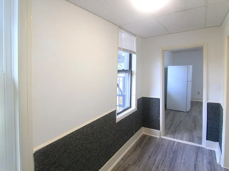 431 Rebecca Ave #2 — Photo 15