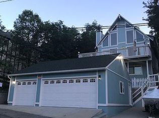 27993 Arbon Ln, Lake Arrowhead, CA 92352