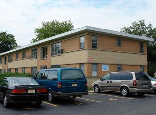 241 E Terra Cotta Ave #3, Crystal Lake, IL 60014