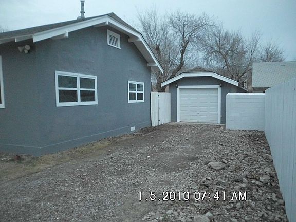 2nd image of 1203 N Lea Ave