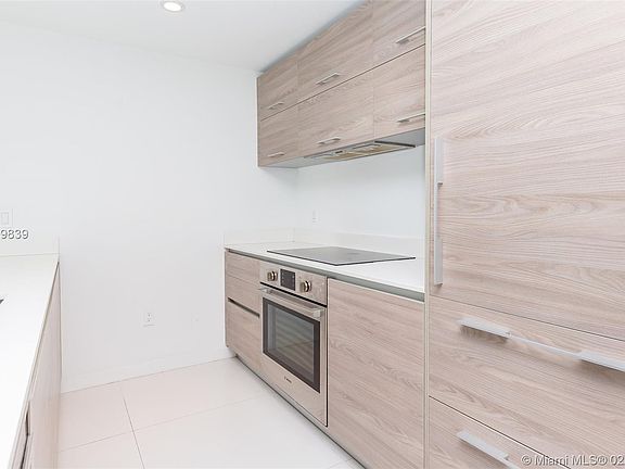 2nd image of 1300 S Miami Ave #1603