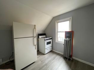 166 Bergen Ave #3, Jersey City, NJ 07305
