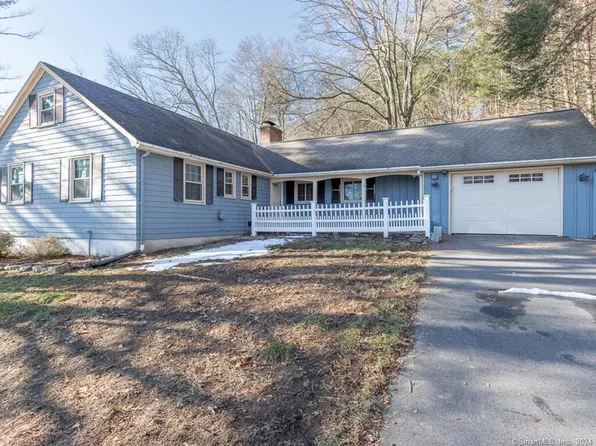 2 Trailsend Drive, Canton, CT 06019