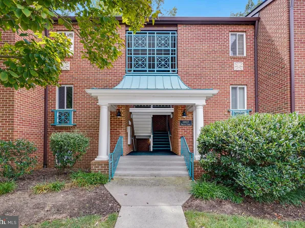 11807 Breton Ct APT 22D, Reston, VA 20191