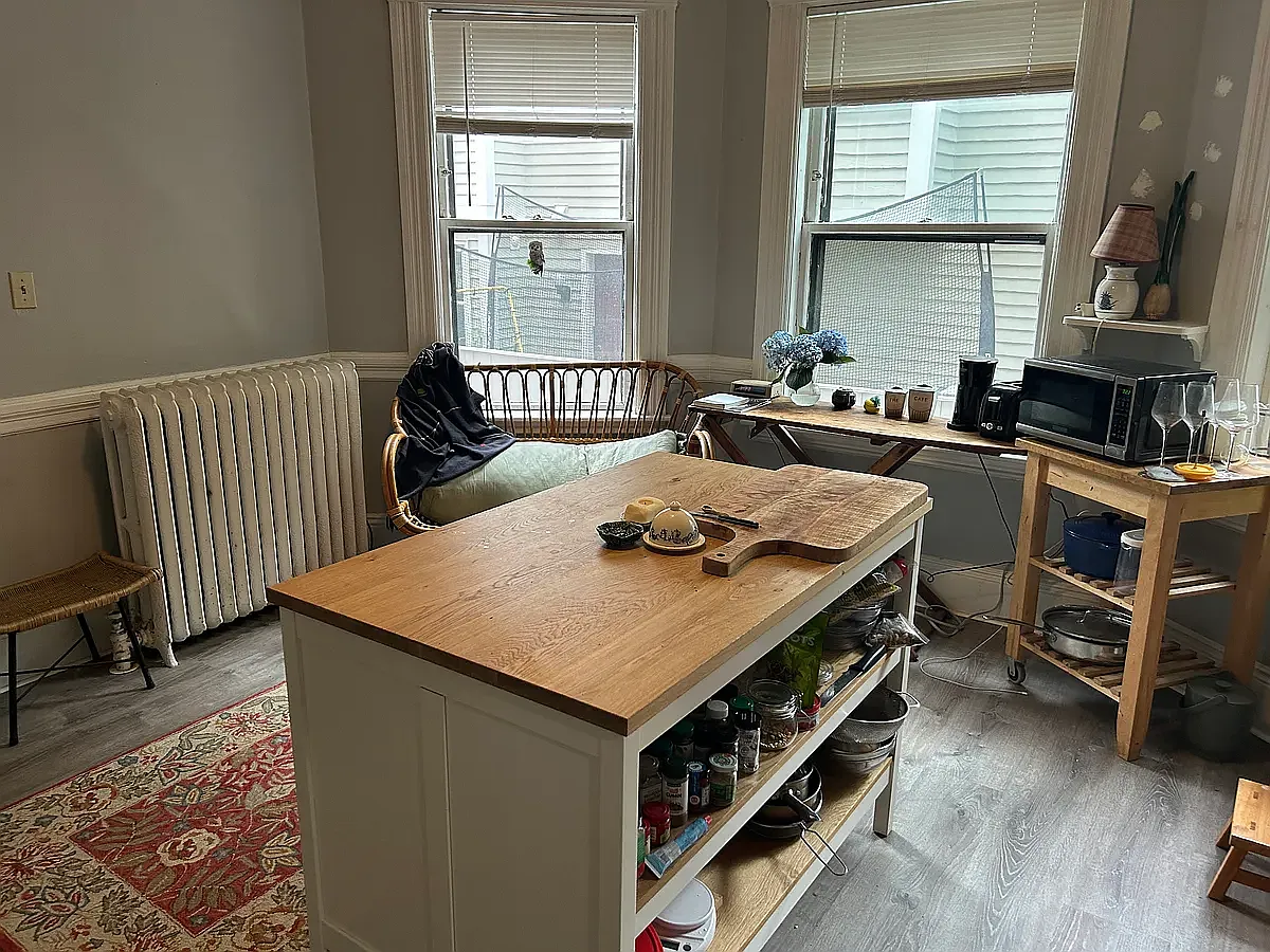 Studio, 600 sqft, $2,800 — Photo 2