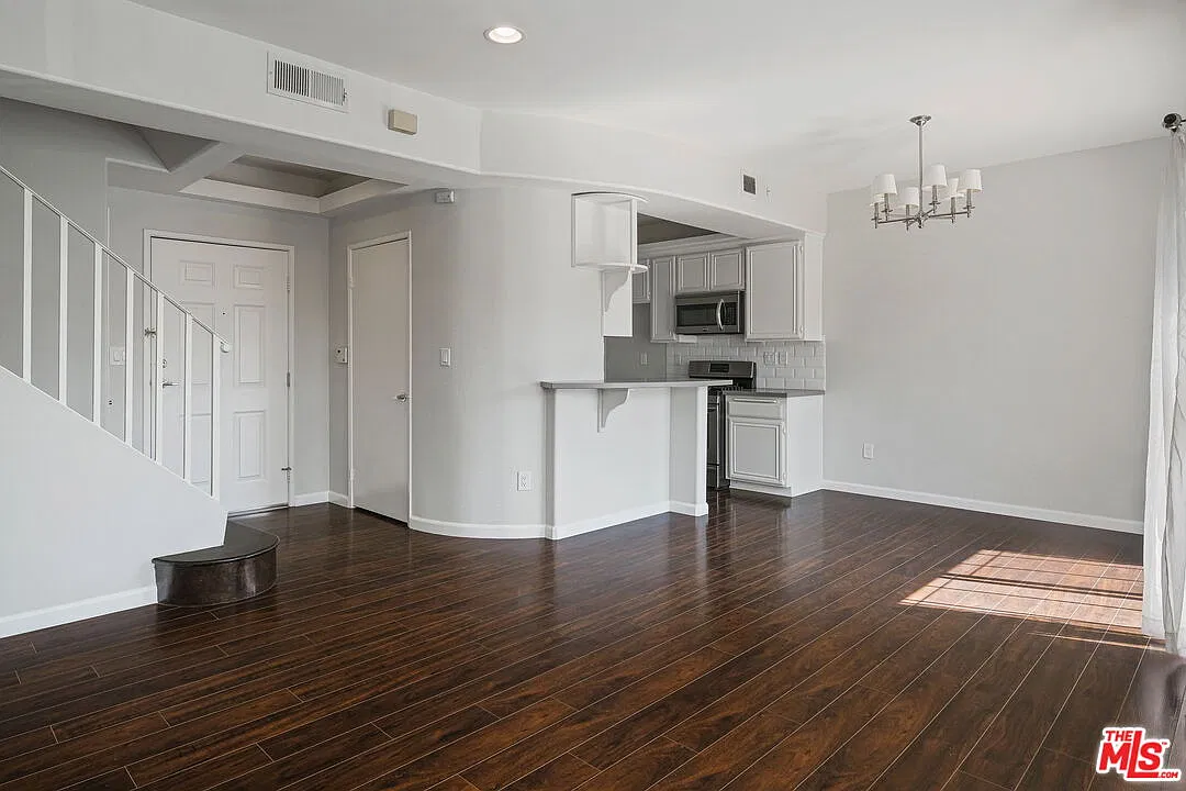 14061 Milbank St — Photo 1
