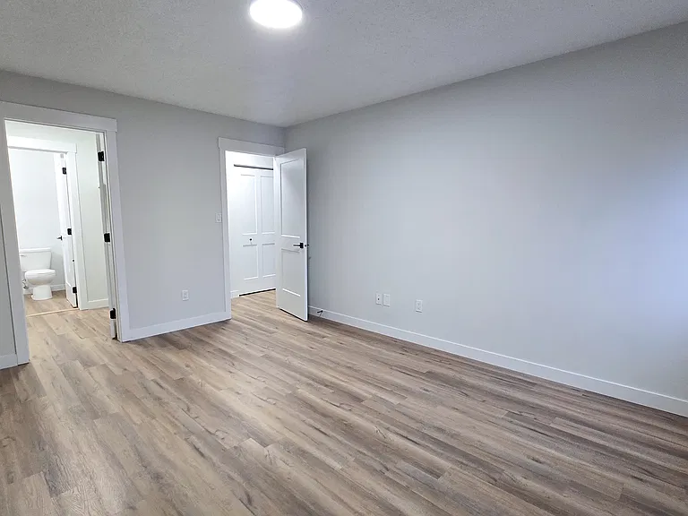 7 Poirier Ave #PREMIUM — Photo 25
