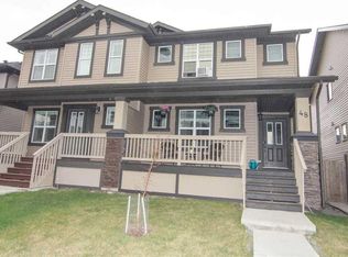 48 W Skyview Ranch Ln NE, Calgary, AB T3N0L9