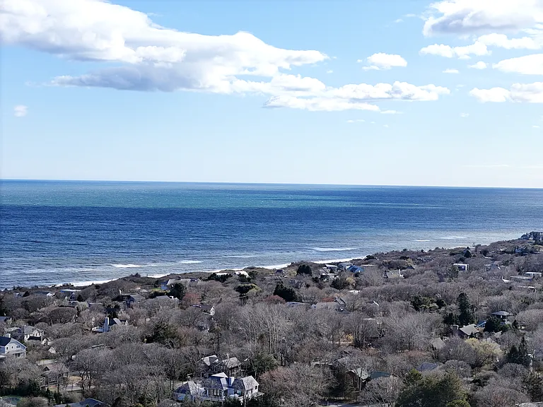 Adams Dr — Photo 53