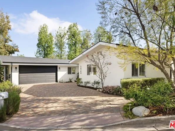 24364 Crestlawn St, Woodland Hills, CA 91367