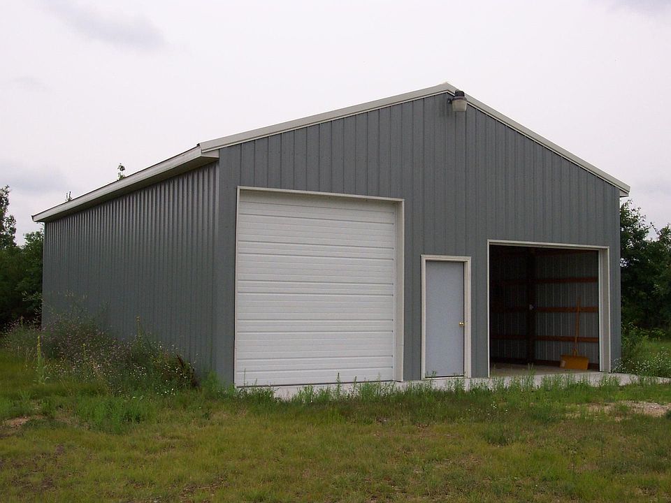 28 x 40 Pole Barn