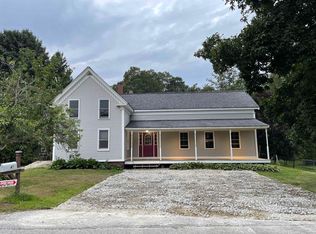 41 Saint Laurent St, Epping, NH 03042